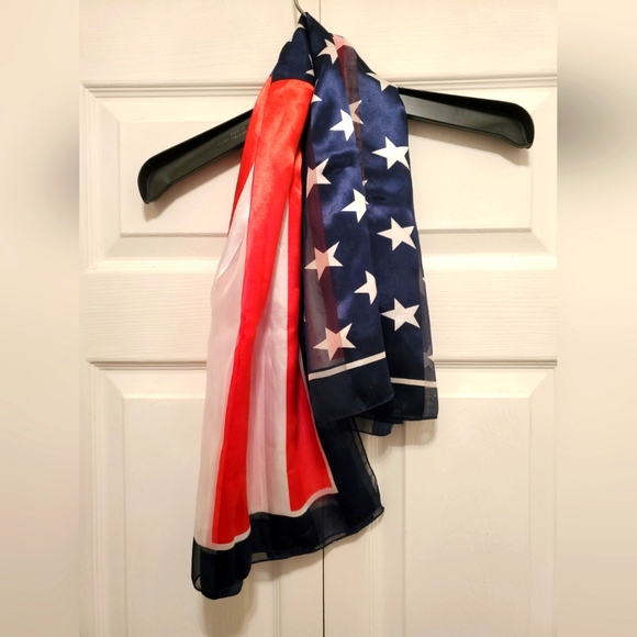 American Flag Sheer Women's Scarf Wrap Shawl - Picture 1 of 6